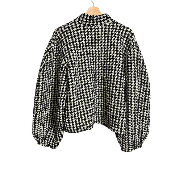 Zara Tops - Zara Houndstooth Balloon Sleeve Top Large